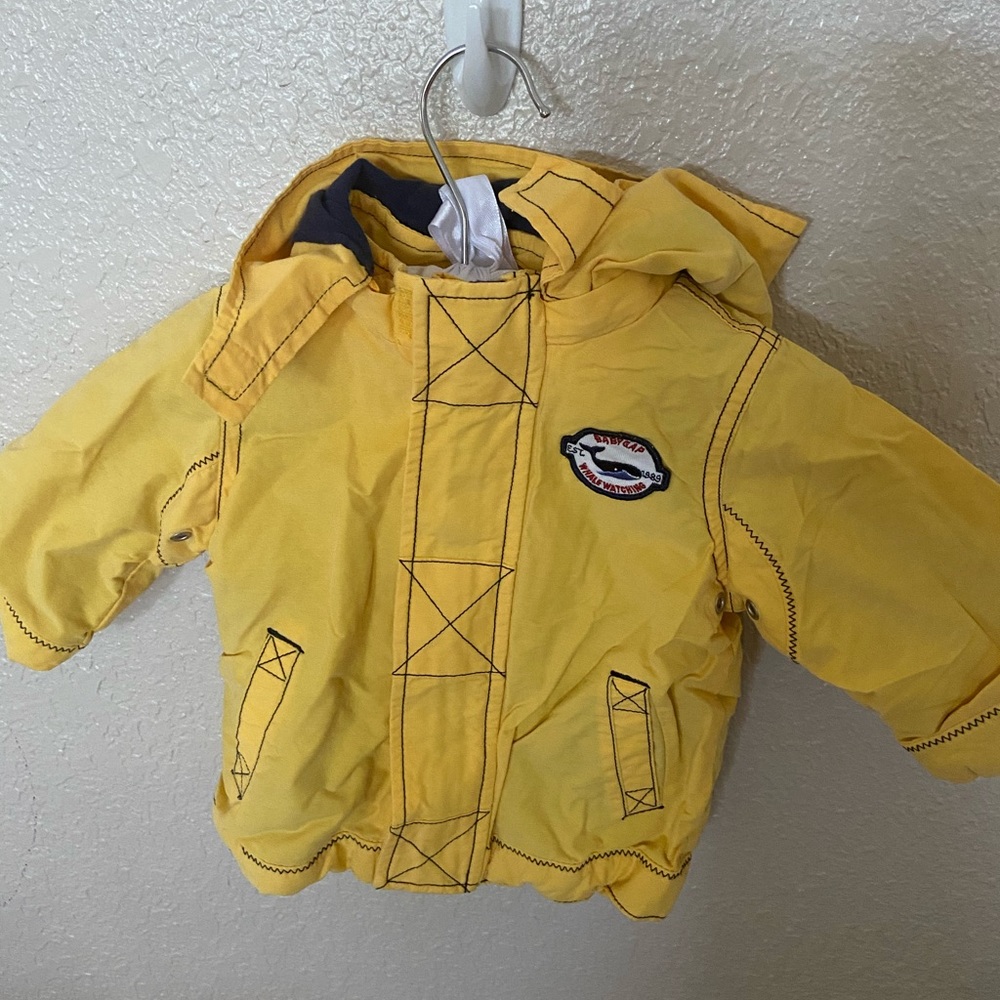 Baby gap yellow lined jacket for baby